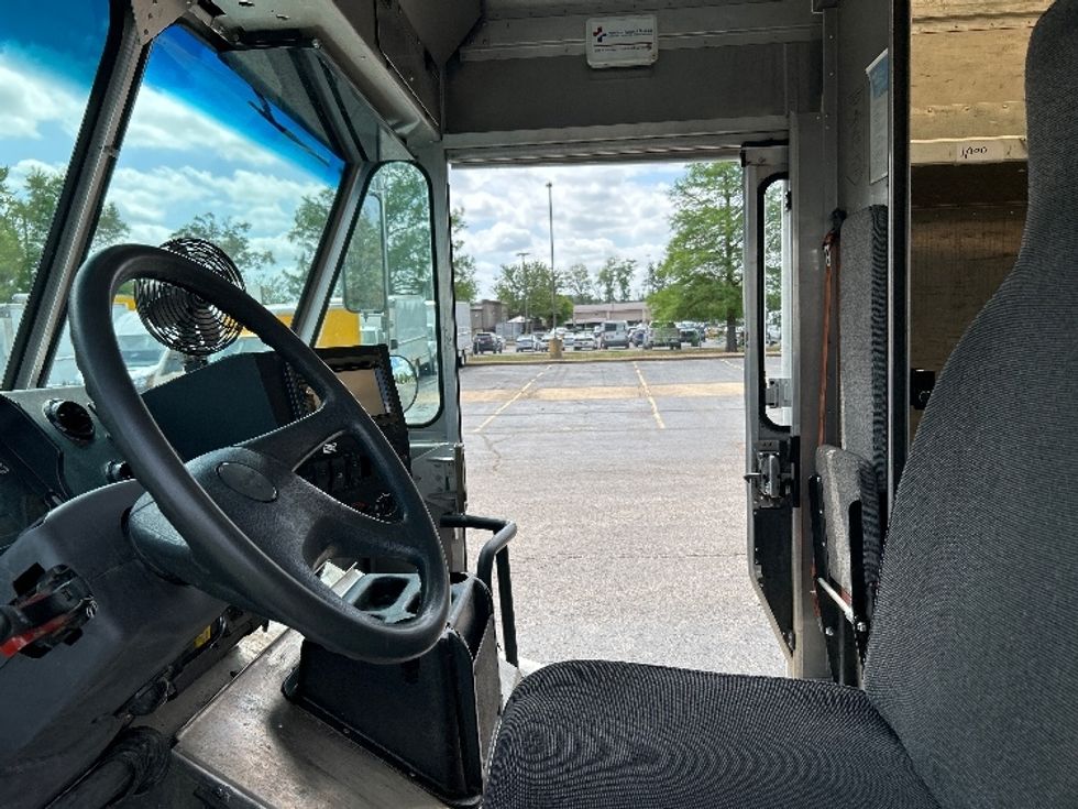 Walk-in Van (Step Van)-Light and Medium Duty Trucks-Freightliner-2022-MT55G-Memphis-TN-54,777\n\t\tmiles-$ 74,000 - Image 16
