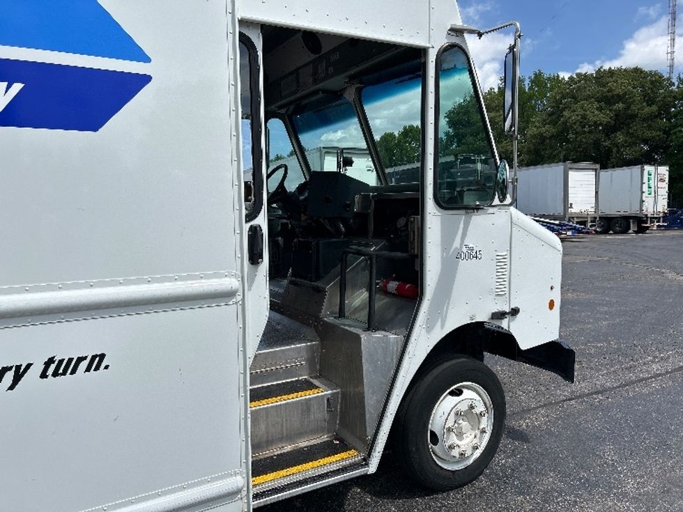 Walk-in Van (Step Van)-Light and Medium Duty Trucks-Freightliner-2022-MT55G-Memphis-TN-54,777\n\t\tmiles-$ 74,000 - Image 18