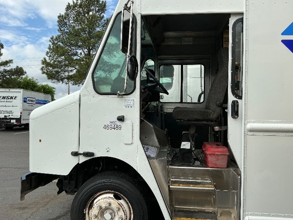 Walk-in Van (Step Van)-Light and Medium Duty Trucks-Freightliner-2022-MT55G-Memphis-TN-55,434\n\t\tmiles-$ 68,750 - Image 12