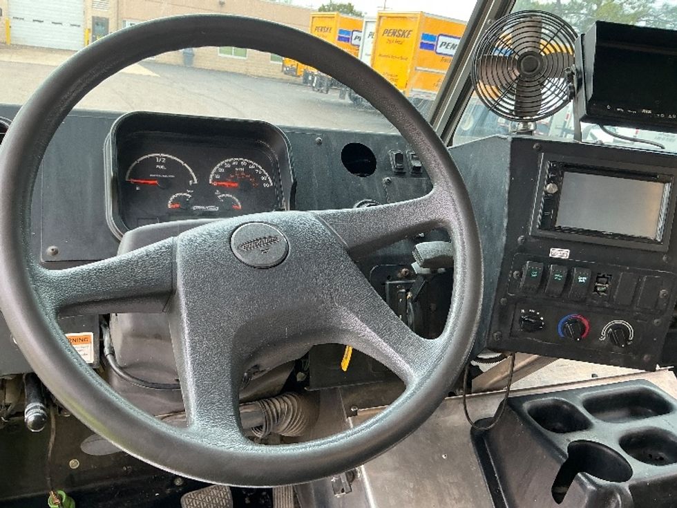 Walk-in Van (Step Van)-Light and Medium Duty Trucks-Freightliner-2022-MT55G-Memphis-TN-55,434\n\t\tmiles-$ 68,750 - Image 14