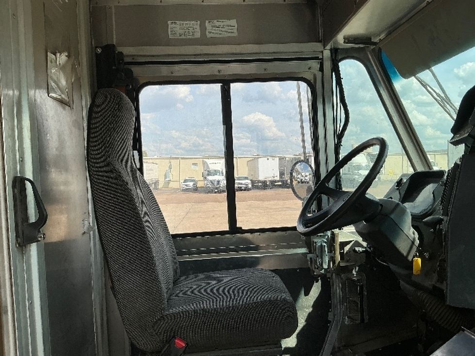 Walk-in Van (Step Van)-Light and Medium Duty Trucks-Freightliner-2022-MT55G-Memphis-TN-55,434\n\t\tmiles-$ 68,750 - Image 18