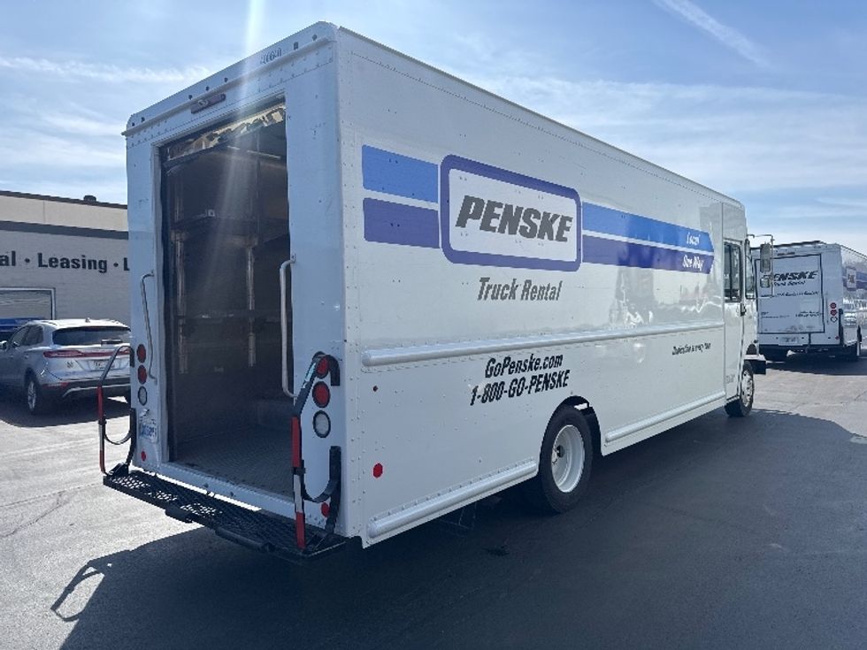 Walk-in Van (Step Van)-Light and Medium Duty Trucks-Freightliner-2022-MT55G-Milwaukee-WI-51,295\n\t\tmiles-$ 71,500 - Image 13