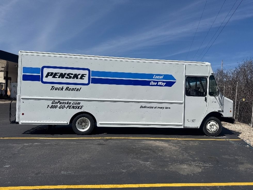 Walk-in Van (Step Van)-Light and Medium Duty Trucks-Freightliner-2022-MT55G-Milwaukee-WI-51,295\n\t\tmiles-$ 71,500 - Image 16