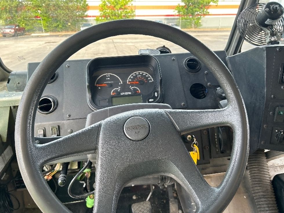 Walk-in Van (Step Van)-Light and Medium Duty Trucks-Freightliner-2022-MT55G-Olive Branch-MS-54,386\n\t\tmiles-$ 71,500 - Image 17
