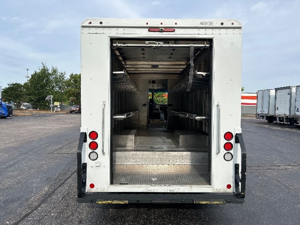 Walk-in Van (Step Van)-Light and Medium Duty Trucks-Freightliner-2022-MT55G-Olive Branch-MS-54,386\n\t\tmiles-$ 71,500 - Image 8