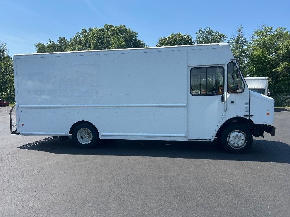 Walk-in Van (Step Van)-Light and Medium Duty Trucks-Freightliner-2022-MT55G-Pennsauken-NJ-46,702\n\t\tmiles-$ 69,250 - Image 14