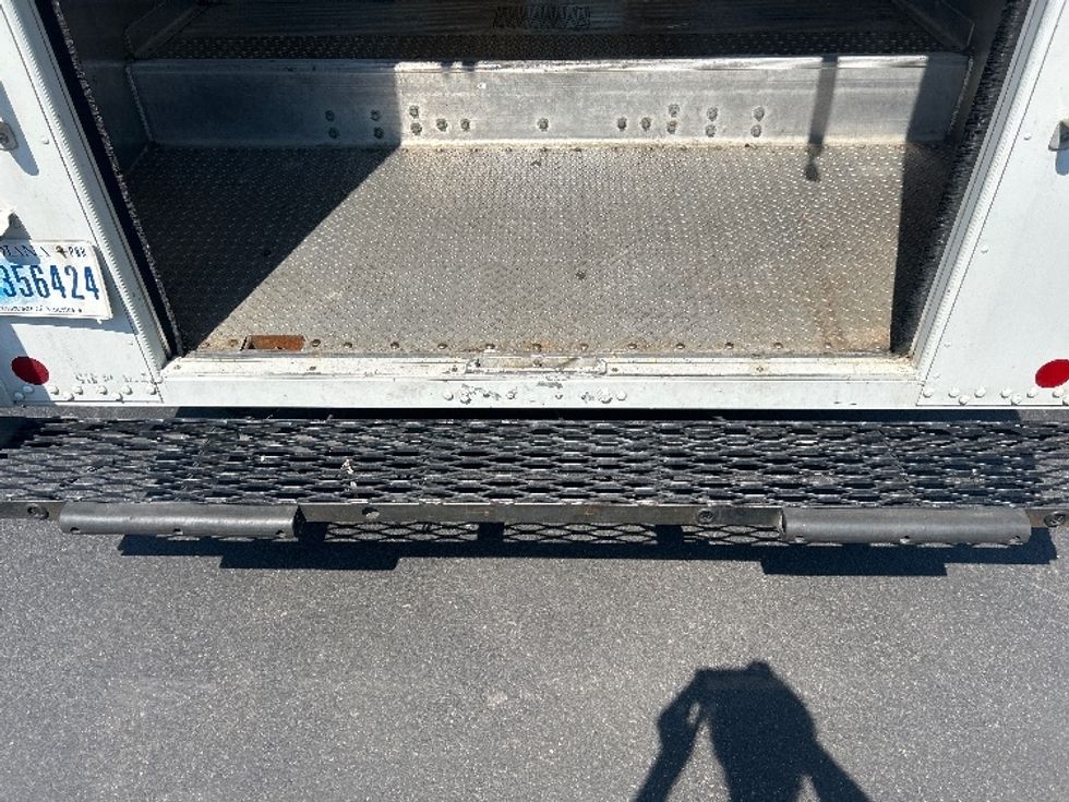 Walk-in Van (Step Van)-Light and Medium Duty Trucks-Freightliner-2022-MT55G-Pennsauken-NJ-46,702\n\t\tmiles-$ 69,250 - Image 9