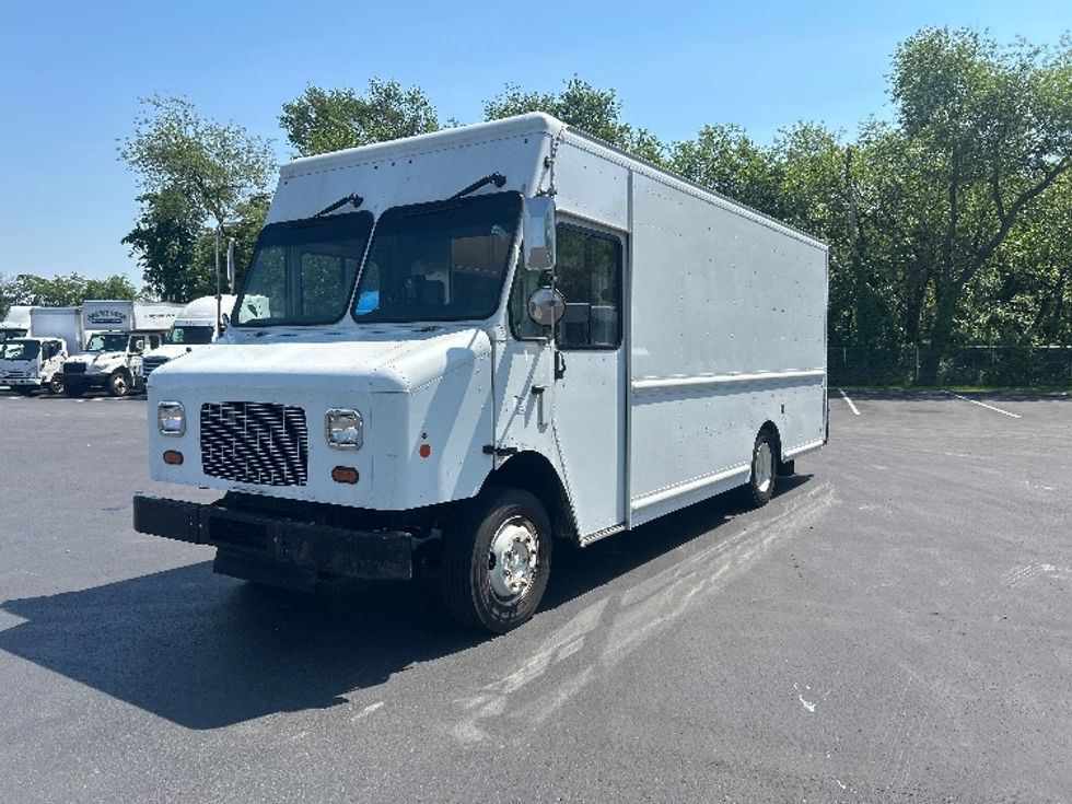 Walk-in Van (Step Van)-Light and Medium Duty Trucks-Freightliner-2022-MT55G-Pennsauken-NJ-82,426\n\t\tmiles-$ 66,000 - Image 3