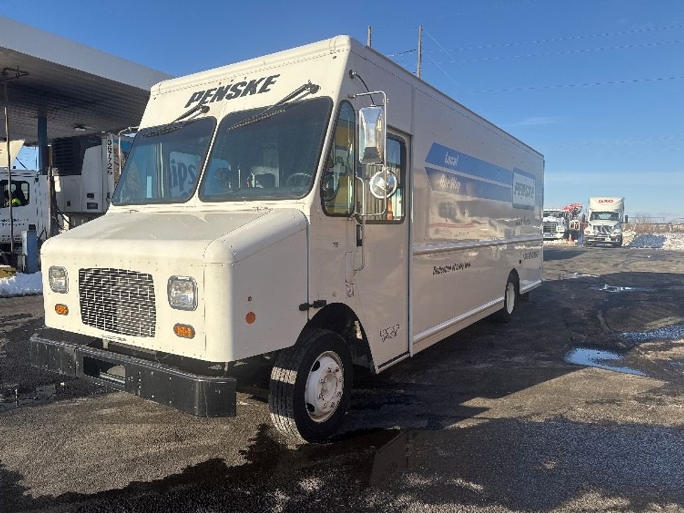 Walk-in Van (Step Van)-Light and Medium Duty Trucks-Freightliner-2022-MT55G-Sterling-VA-40,155\n\t\tmiles-$ 64,750 - Image 3