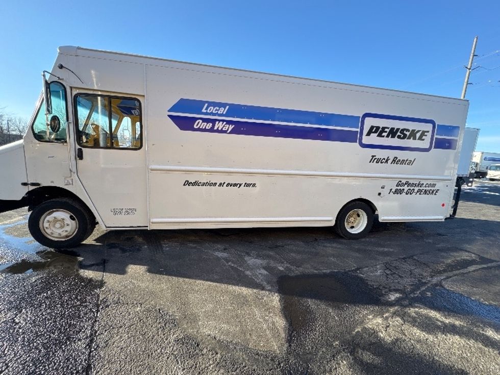 Walk-in Van (Step Van)-Light and Medium Duty Trucks-Freightliner-2022-MT55G-Sterling-VA-40,155\n\t\tmiles-$ 64,750 - Image 4