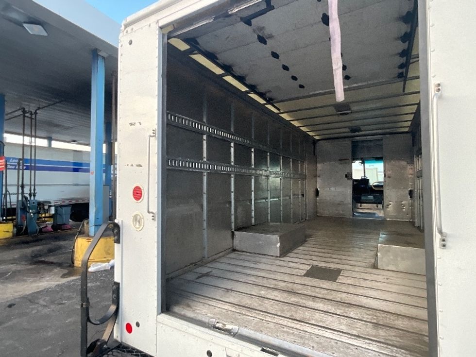 Walk-in Van (Step Van)-Light and Medium Duty Trucks-Freightliner-2022-MT55G-Sterling-VA-41,075\n\t\tmiles-$ 66,500 - Image 10