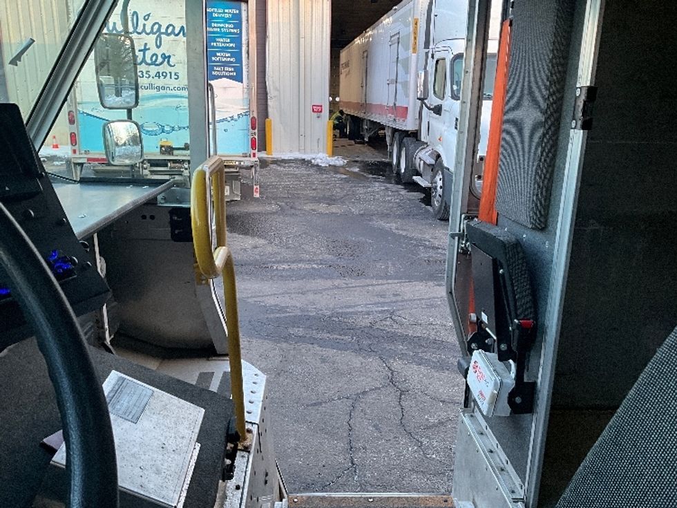 Walk-in Van (Step Van)-Light and Medium Duty Trucks-Freightliner-2022-MT55G-Sterling-VA-41,075\n\t\tmiles-$ 66,500 - Image 18