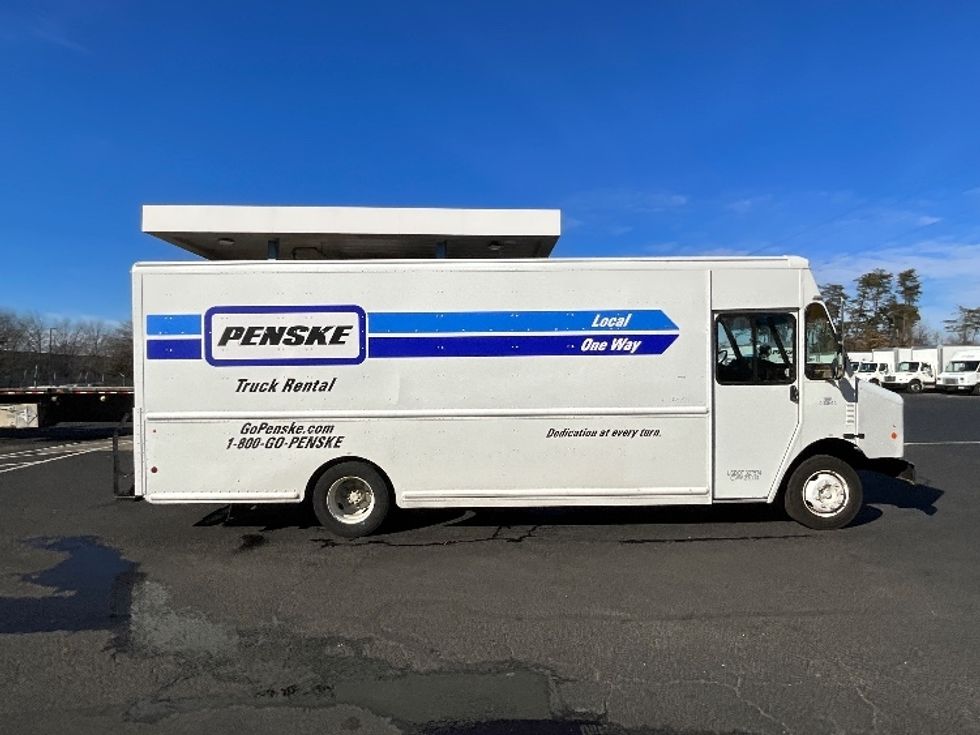 Walk-in Van (Step Van)-Light and Medium Duty Trucks-Freightliner-2022-MT55G-Sterling-VA-51,200\n\t\tmiles-$ 52,000 - Image 14