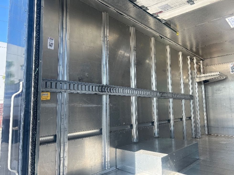 Walk-in Van (Step Van)-Light and Medium Duty Trucks-Freightliner-2024-MT45-Torrance-CA-73,546\n\t\tmiles-$ 74,500 - Image 10