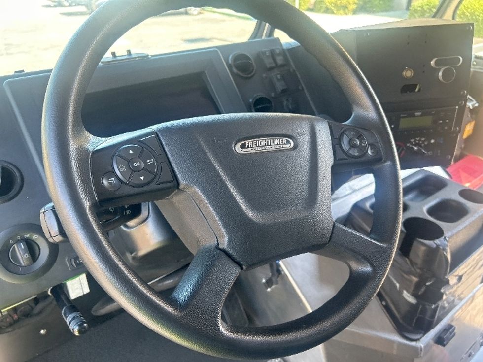 Walk-in Van (Step Van)-Light and Medium Duty Trucks-Freightliner-2024-MT45-Torrance-CA-73,546\n\t\tmiles-$ 74,500 - Image 16