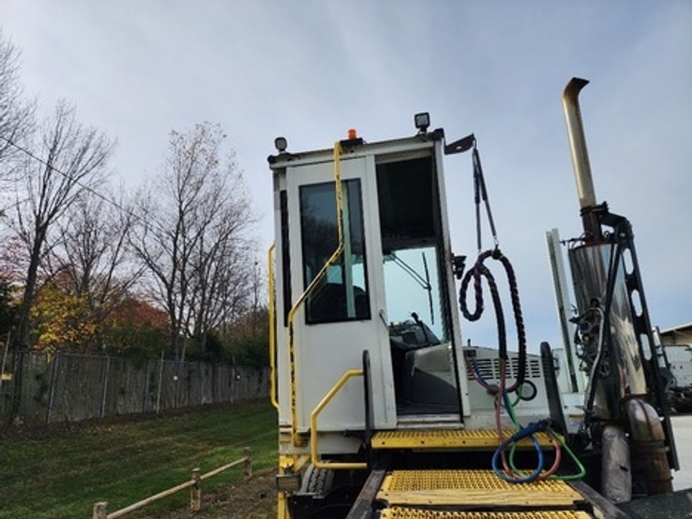 Yard Truck-Heavy Duty Tractors-Autocar-2018-XSPOTTER-Greensboro-NC-248,937\n\t\tmiles-$ 40,000 - Image 14