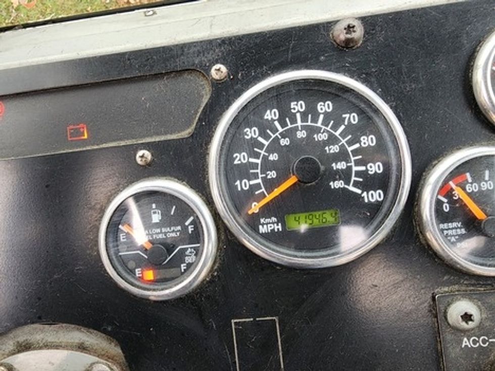 Yard Truck-Heavy Duty Tractors-Autocar-2019-XSPOTTER-Greensboro-NC-41,943\n\t\tmiles-$ 67,500 - Image 13