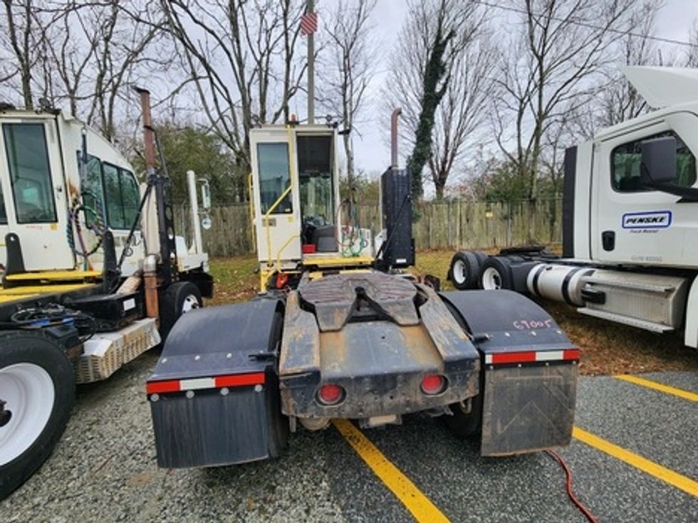 Yard Truck-Heavy Duty Tractors-Autocar-2019-XSPOTTER-Greensboro-NC-41,943\n\t\tmiles-$ 67,500 - Image 6