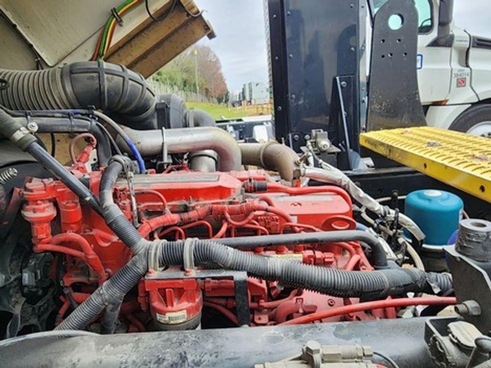 Yard Truck-Heavy Duty Tractors-Autocar-2019-XSPOTTER-Greensboro-NC-41,943\n\t\tmiles-$ 67,500 - Image 9