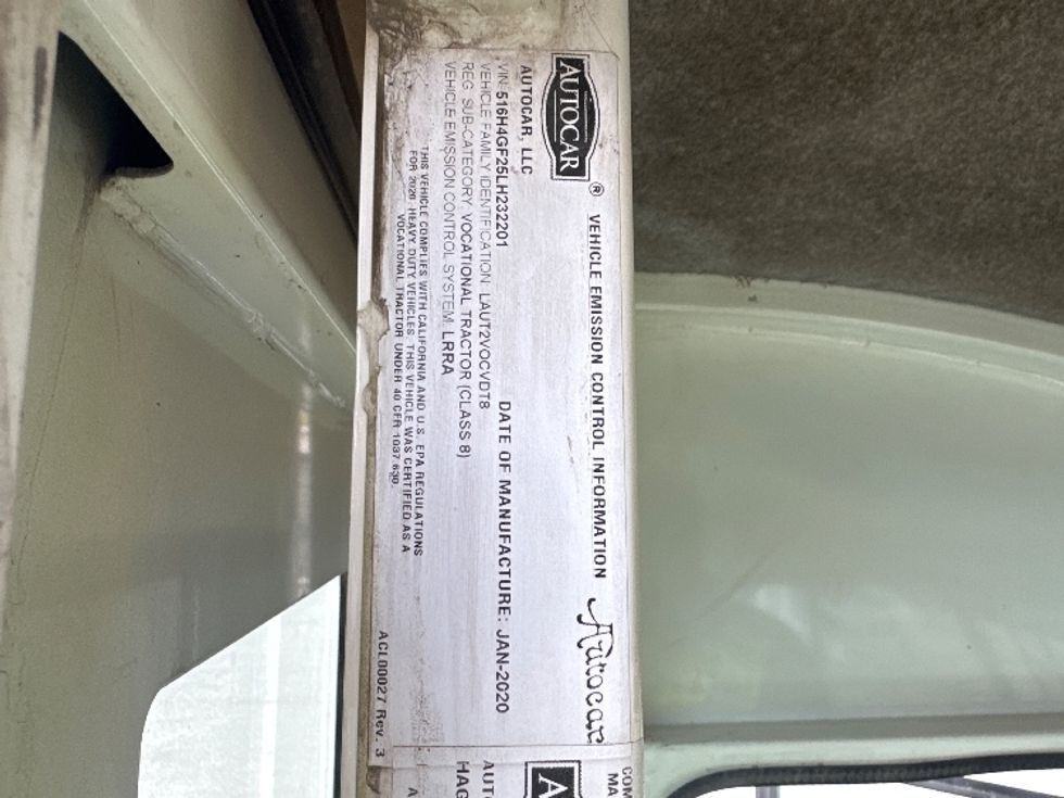 Yard Truck-Heavy Duty Tractors-Autocar-2020-ACTT42-Kalamazoo-MI-56,373\n\t\tmiles-$ 73,000 - Image 13