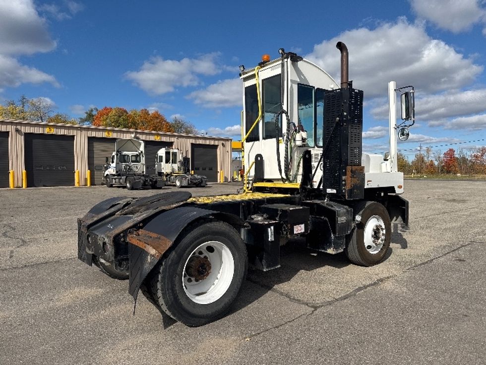 Yard Truck-Heavy Duty Tractors-Autocar-2020-ACTT42-Kalamazoo-MI-56,373\n\t\tmiles-$ 73,000 - Image 7