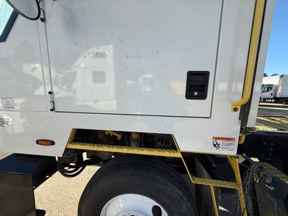 Yard Truck-Heavy Duty Tractors-Autocar-2020-XSPOTTER-Belden-MS-65,894\n\t\tmiles-$ 72,000 - Image 11