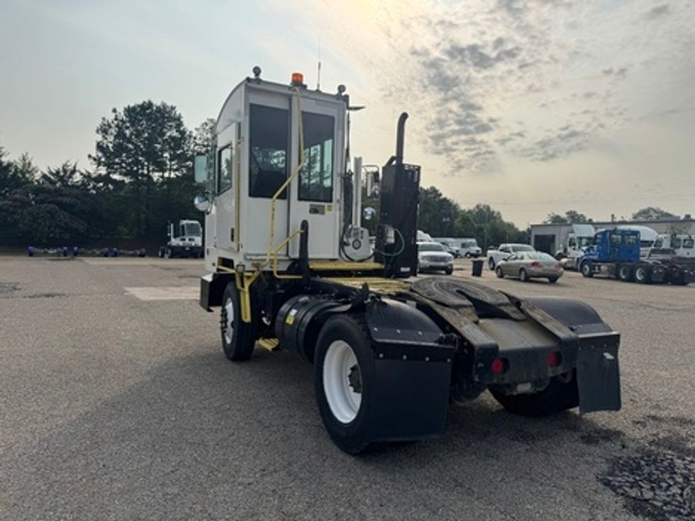 Yard Truck-Heavy Duty Tractors-Autocar-2020-XSPOTTER-Belden-MS-68,841\n\t\tmiles-$ 72,000 - Image 3