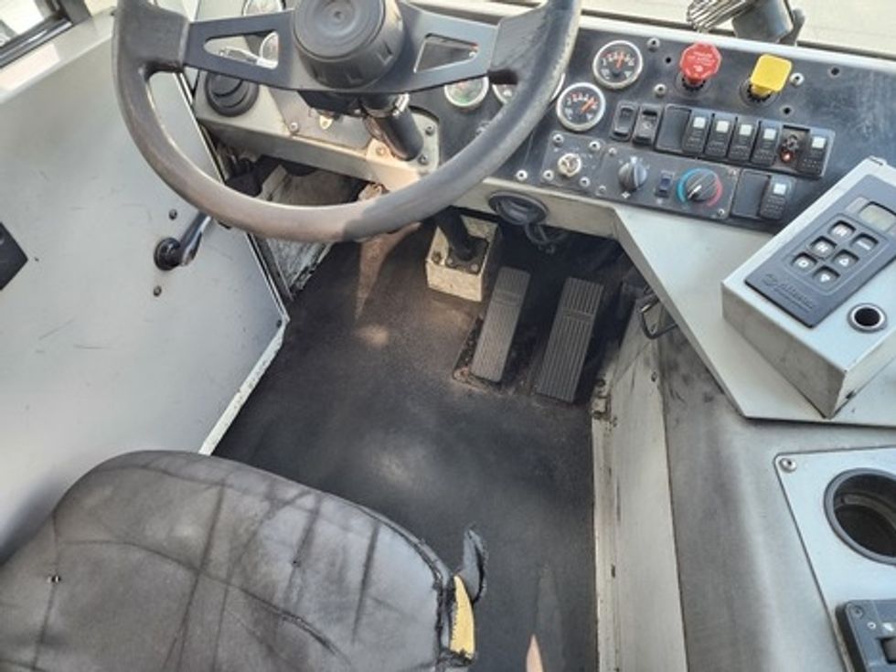 Yard Truck-Heavy Duty Tractors-Autocar-2020-XSPOTTER-Greensboro-NC-0\n\t\tmiles-$ 80,000 - Image 12