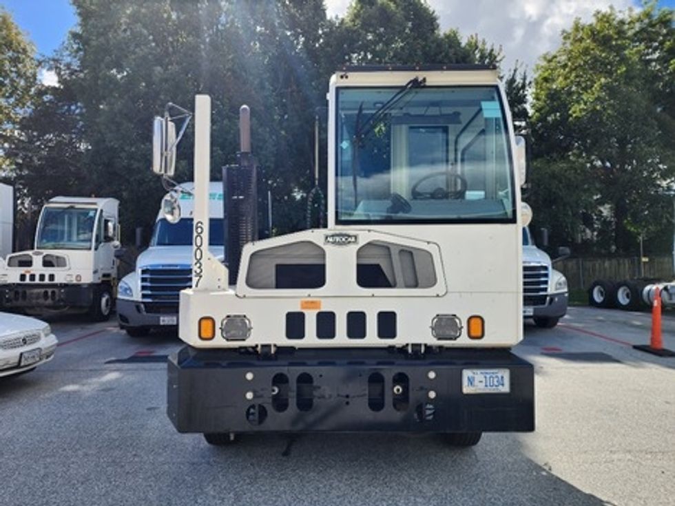 Yard Truck-Heavy Duty Tractors-Autocar-2020-XSPOTTER-Greensboro-NC-0\n\t\tmiles-$ 80,000 - Image 17