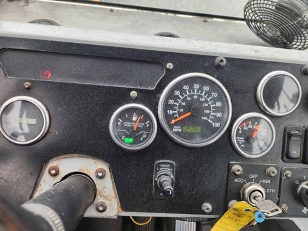 Yard Truck-Heavy Duty Tractors-Autocar-2020-XSPOTTER-Greensboro-NC-24,799\n\t\tmiles-$ 60,000 - Image 11