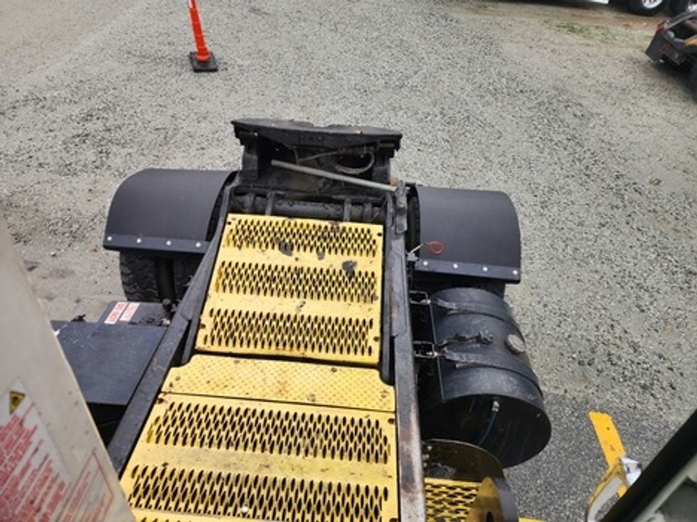 Yard Truck-Heavy Duty Tractors-Autocar-2020-XSPOTTER-Greensboro-NC-24,799\n\t\tmiles-$ 60,000 - Image 15