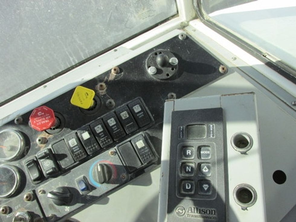 Yard Truck-Heavy Duty Tractors-Autocar-2020-XSPOTTER-Lithia Springs-GA-31,326\n\t\tmiles-$ 64,000 - Image 10