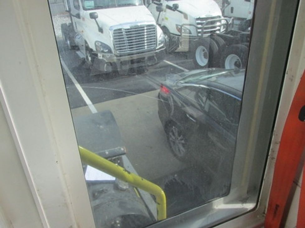 Yard Truck-Heavy Duty Tractors-Autocar-2020-XSPOTTER-Lithia Springs-GA-31,326\n\t\tmiles-$ 64,000 - Image 14