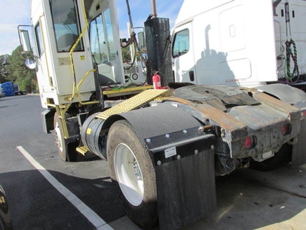 Yard Truck-Heavy Duty Tractors-Autocar-2020-XSPOTTER-Lithia Springs-GA-31,326\n\t\tmiles-$ 64,000 - Image 5