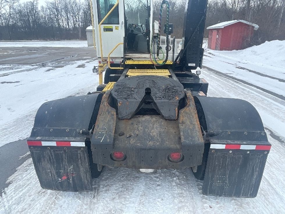 Yard Truck-Heavy Duty Tractors-Autocar-2022-ACTT42-Kalamazoo-MI-2,573\n\t\tmiles-$ 96,500 - Image 6