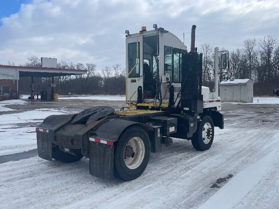 Yard Truck-Heavy Duty Tractors-Autocar-2022-ACTT42-Kalamazoo-MI-2,573\n\t\tmiles-$ 96,500 - Image 7