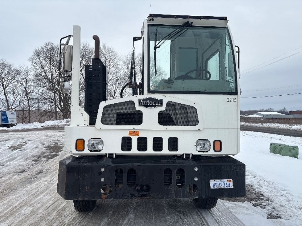 Yard Truck-Heavy Duty Tractors-Autocar-2022-ACTT42-Kalamazoo-MI-31,007\n\t\tmiles-$ 97,500 - Image 2