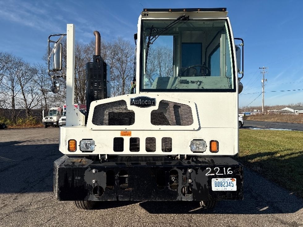 Yard Truck-Heavy Duty Tractors-Autocar-2022-ACTT42-Kalamazoo-MI-59,514\n\t\tmiles-$ 94,750 - Image 2