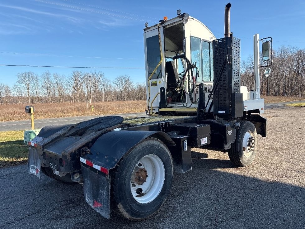 Yard Truck-Heavy Duty Tractors-Autocar-2022-ACTT42-Kalamazoo-MI-59,514\n\t\tmiles-$ 94,750 - Image 7