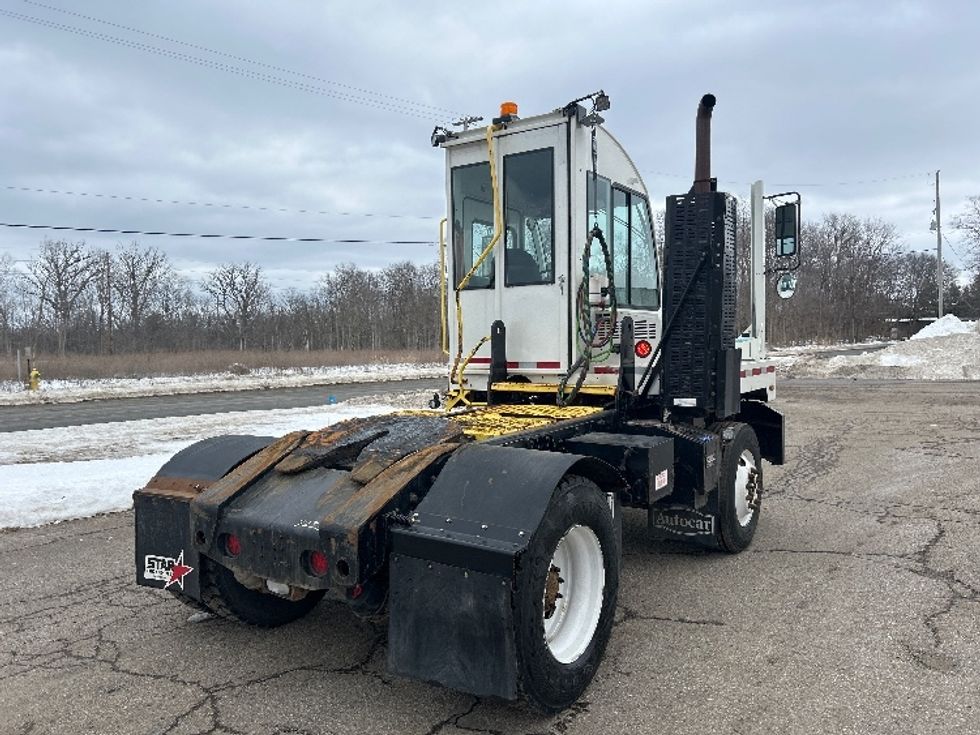 Yard Truck-Heavy Duty Tractors-Autocar-2023-ACTT42-Cadillac-MI-36,972\n\t\tmiles-$ 110,250 - Image 7