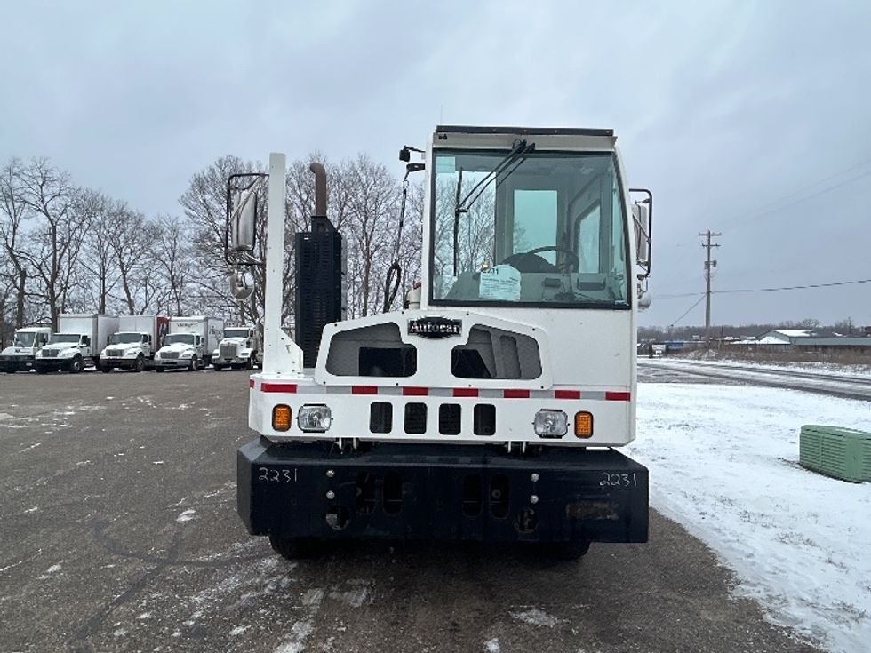 Yard Truck-Heavy Duty Tractors-Autocar-2023-ACTT42-Kalamazoo-MI-49,004\n\t\tmiles-$ 107,250 - Image 2