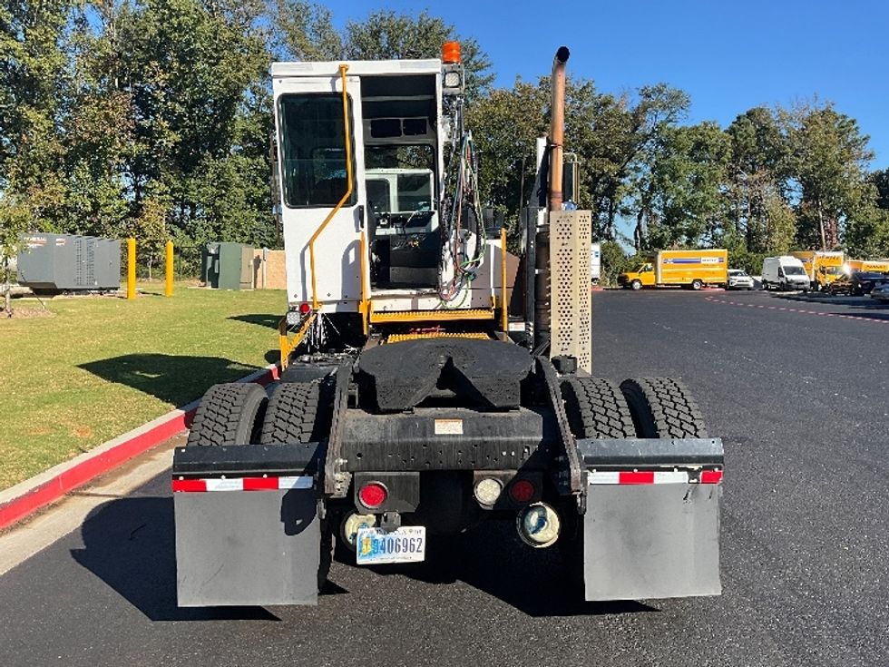 Yard Truck-Heavy Duty Tractors-Capacity Of Texas-2017-SABRE5-Atlanta (Forest Park)-GA-32,594\n\t\tmiles-$ 56,000 - Image 6