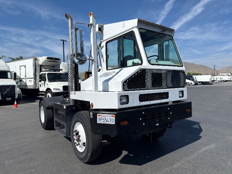 Yard Truck-Heavy Duty Tractors-Capacity Of Texas-2017-SABRE5-Fontana-CA-91,254\n\t\tmiles-$ 49,250 - Image 1
