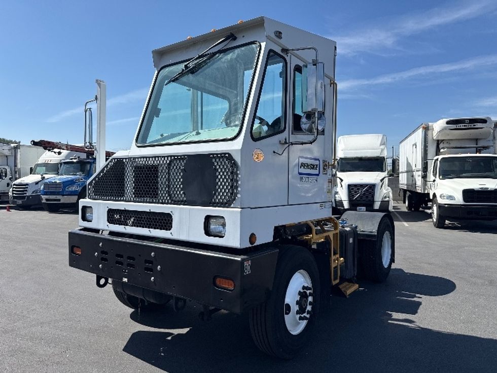 Yard Truck-Heavy Duty Tractors-Capacity Of Texas-2017-SABRE5-Fontana-CA-91,254\n\t\tmiles-$ 49,250 - Image 3