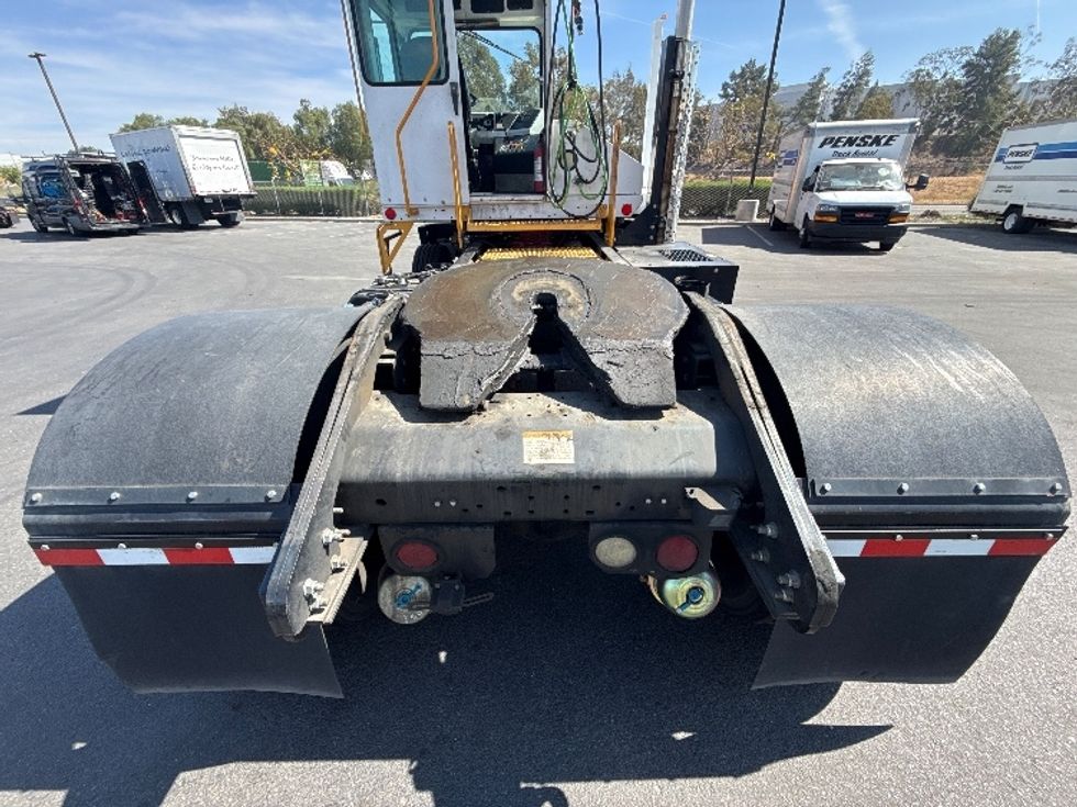Yard Truck-Heavy Duty Tractors-Capacity Of Texas-2017-SABRE5-Fontana-CA-91,254\n\t\tmiles-$ 49,250 - Image 6