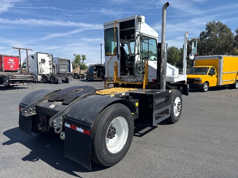 Yard Truck-Heavy Duty Tractors-Capacity Of Texas-2017-SABRE5-Fontana-CA-91,254\n\t\tmiles-$ 49,250 - Image 7