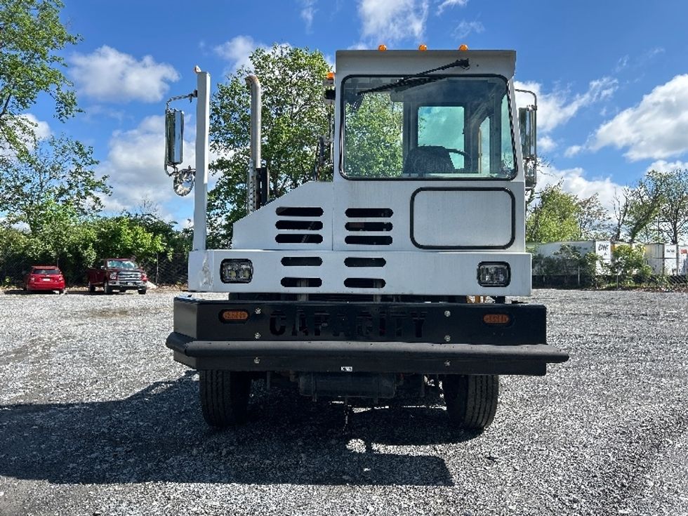 Yard Truck-Heavy Duty Tractors-Capacity Of Texas-2017-TJ5000-Cleona-PA-33,910\n\t\tmiles-$ 49,750 - Image 2