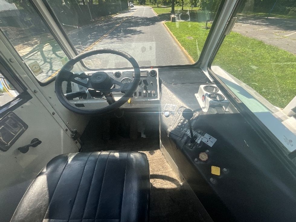 Yard Truck-Heavy Duty Tractors-Capacity Of Texas-2017-TJ5000-Reading-PA-17,901\n\t\tmiles-$ 46,750 - Image 11