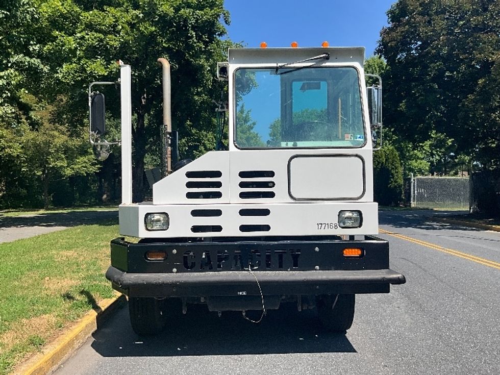 Yard Truck-Heavy Duty Tractors-Capacity Of Texas-2017-TJ5000-Reading-PA-17,901\n\t\tmiles-$ 46,750 - Image 2