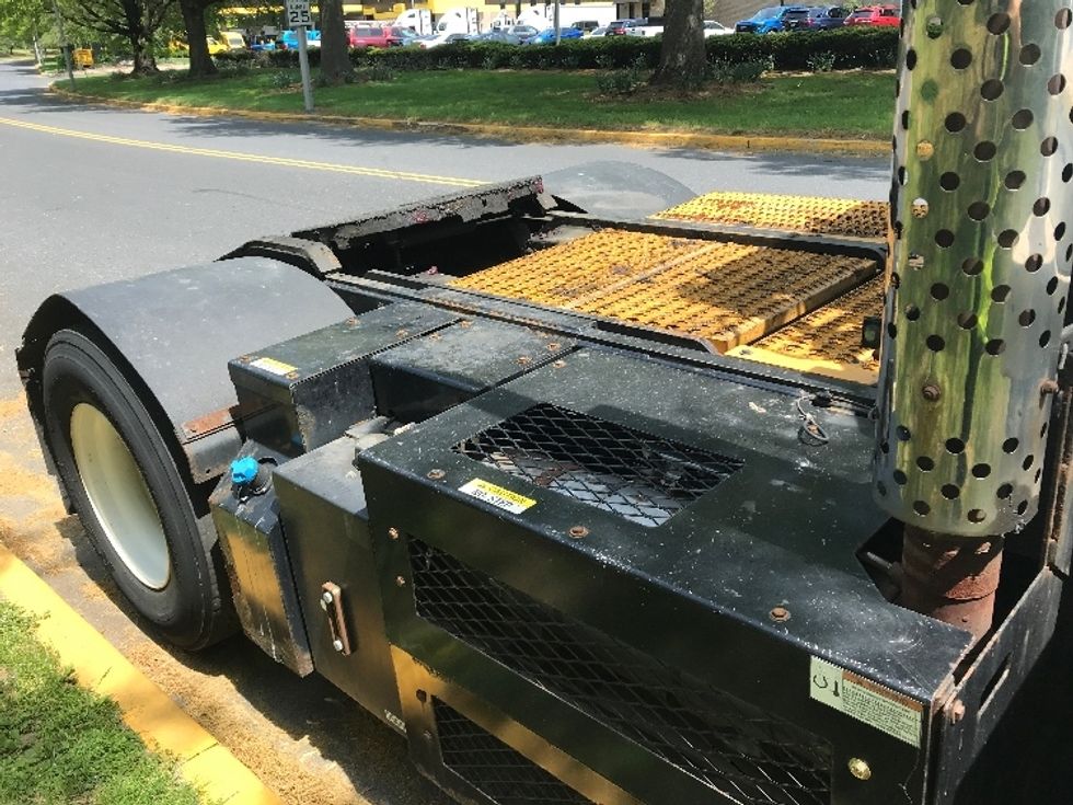 Yard Truck-Heavy Duty Tractors-Capacity Of Texas-2017-TJ5000-Reading-PA-280,174\n\t\tmiles-$ 49,750 - Image 18